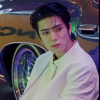 Kenzo [ sekertaris Kris ]
