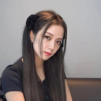 จีซู🤭(เพื่อนน.อ+เเฟนจิน)