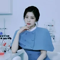 อิง/แม่พระเอก