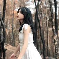 เอมมี่{เพื่อนน.อ}