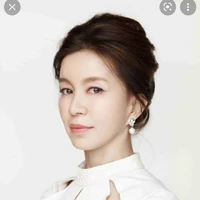 เจส( แม่นางเอก)