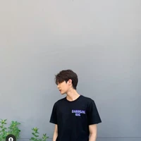 นีโอ.