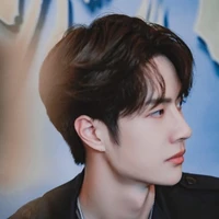 อี้ป๋อ👑