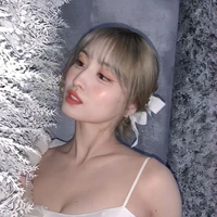 MOMO ZYA(tgn kanan zira)