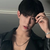 เอก[เพื่อนพระเอก]