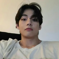 Kim Taehyung(kakak Hye-Rim)