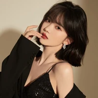 Lily Siswa Lifestyle