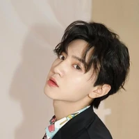 พีโน่(พี่ชายนายเอก)