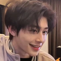 ยูตะ(พี่ชายนางเอกคนที่3)