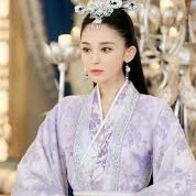 เฉินเหยียนเหยี่ยน/พี่ 1