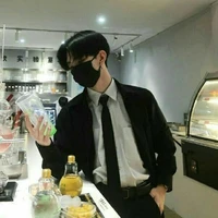คิว(พระเอก)