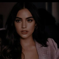 Samantha (GF of Jack)