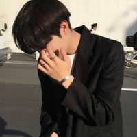 เติ้ล(เพื่อนพระเอก)😑