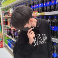 ปั้น(นายเอก)