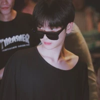 ปอนด์(เพื่อนพระเอก)