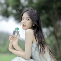 มะนาว/เพื่อนนางเอก