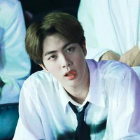นาวิน