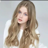 Adriana Roberts (fl