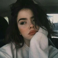 Camila (Mejor amiga de A)