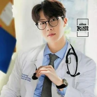 Jung Ho-seok ( Dokter )