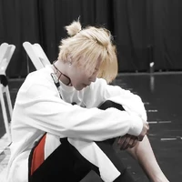จีมิน(นายเอก)🐥