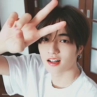 Chenoa Barnaby R. (Noa= kepala sekolah)