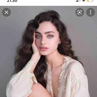 Ashely robizen(female lead)