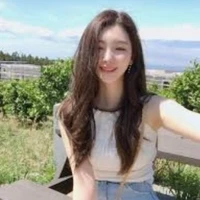⚡โซเฟีย⚡(เพื่อนนางเอก)