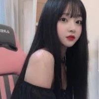 ไอริณ(แม่นางเอก+แวมไพร์)