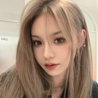 คริม(รุ่นพี่ของนางเอก)​