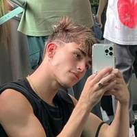alex