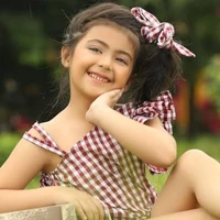 𝗦𝗰𝗮𝗿𝗹𝗲𝘁𝘁  𝗡𝗲𝗶𝗹𝗹{7 years}