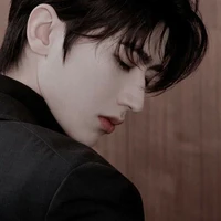 นนท์(พ่อพระเอก)