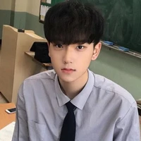 คริส(เพื่อนนอ.)