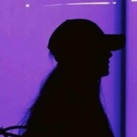 author (Violet 💜)