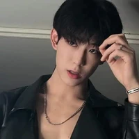 นาย(เพื่อน พ.อ)