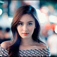 Safira Karina (bunda)