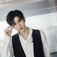 แบงค์(เพื่อนภาคิน)