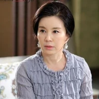 สุวิรา(แม่ปูเป้)