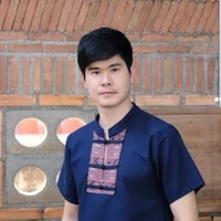 ไม้เมือง(ผู้ใหญ่บ้าน)