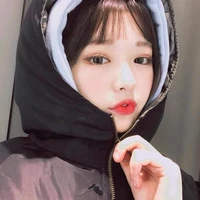 ลูน่า(นางเอก)