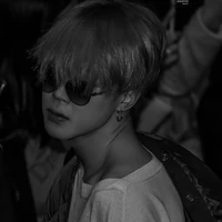 ทินกร.เพื่อนพระเอก