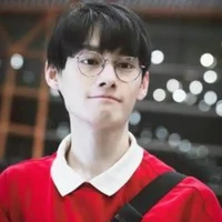 ฟ้าคราม(เพื่อนนายเอก)