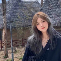 เชอร์ลีน:นางเอก