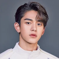พนา(การ์ดคนสนิท)