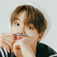 Lee jeno / anak ke-2