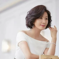Shin Ji-Eun
