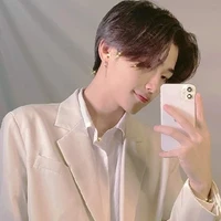 จิน(พระเอก5)