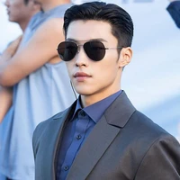 Hansol Lee {Sekertaris pribadi Lisa}
