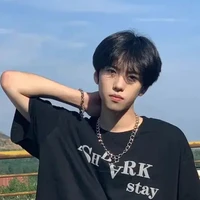 อเล็กซ์​(พระเอก2